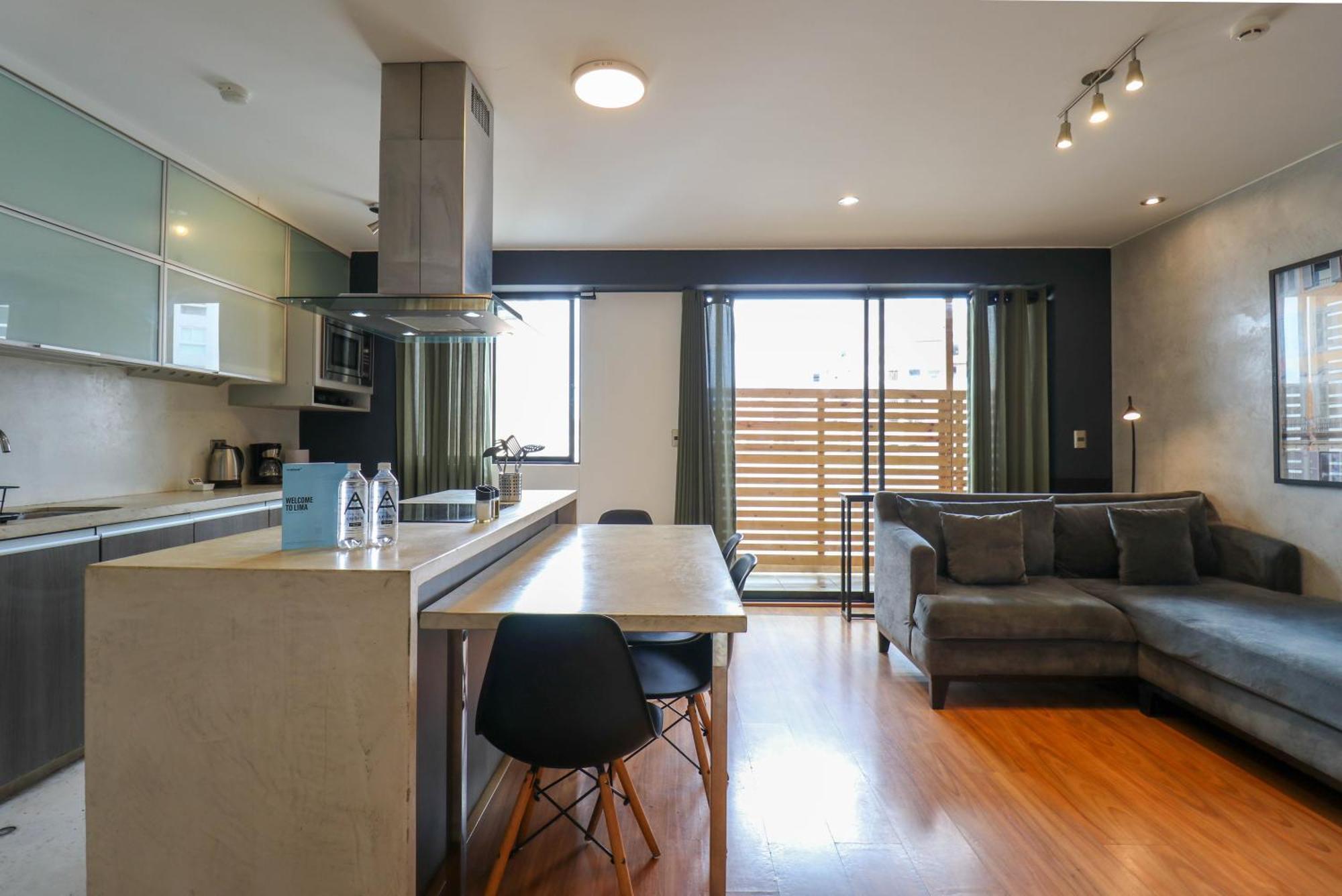 Appartamento Astonishing 2Br At Malecon Distretto di Distretto di Lima Esterno foto